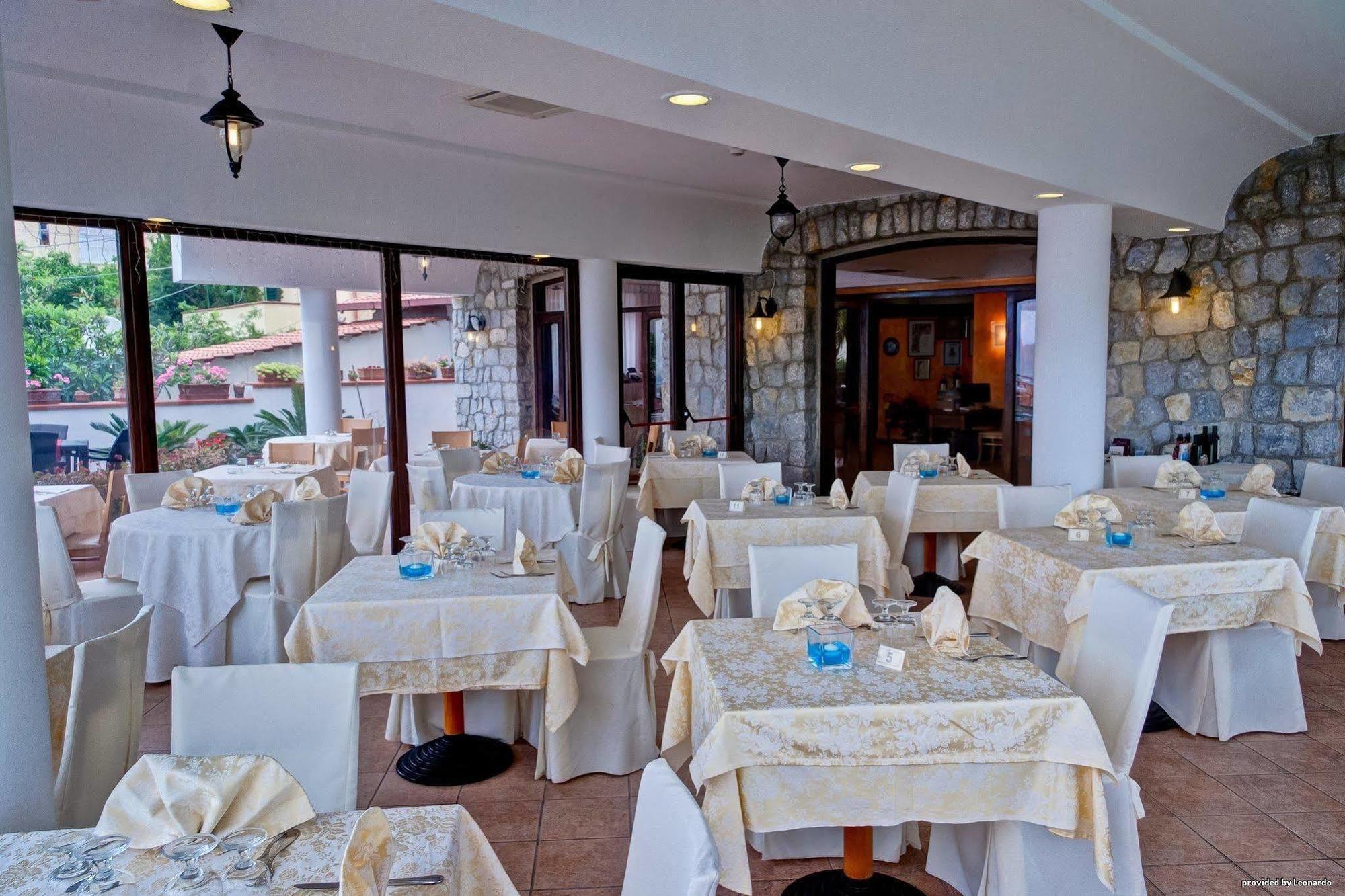 Western La Conchiglia 4*